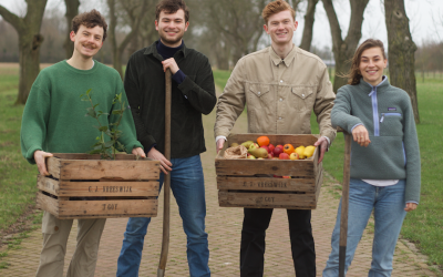 Jonge Voedselbosboeren winnen Natuurheldenaward 2025